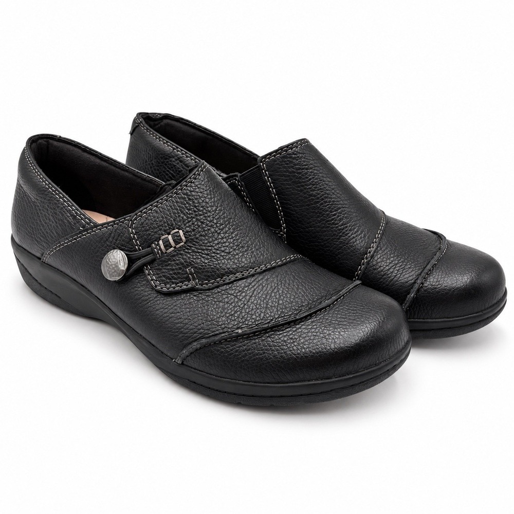 Clarks Cheyn Misha Womens 9.5 M Black Leather Slip On Loafers Comfort Shoes NWOT